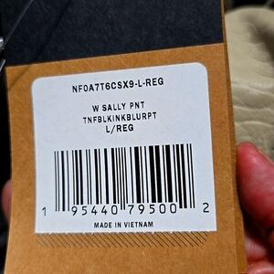 NWT The North Face Sally Gray Black Snowboarding Winter Skiing Pant Wmn Large